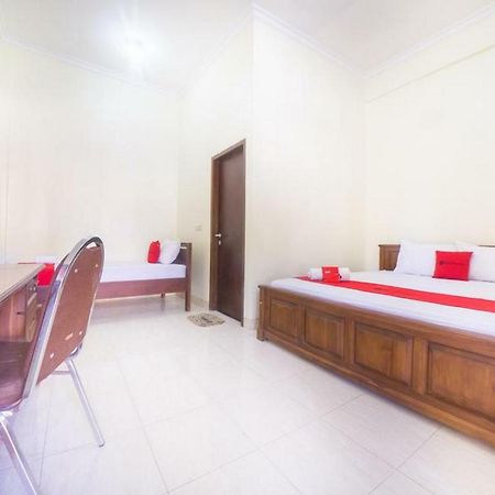 Reddoorz Near Nusa Cendana University Купанг Екстериор снимка