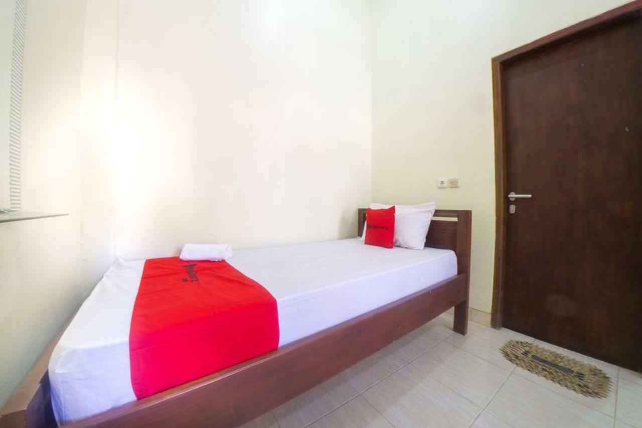 Reddoorz Near Nusa Cendana University Купанг Екстериор снимка