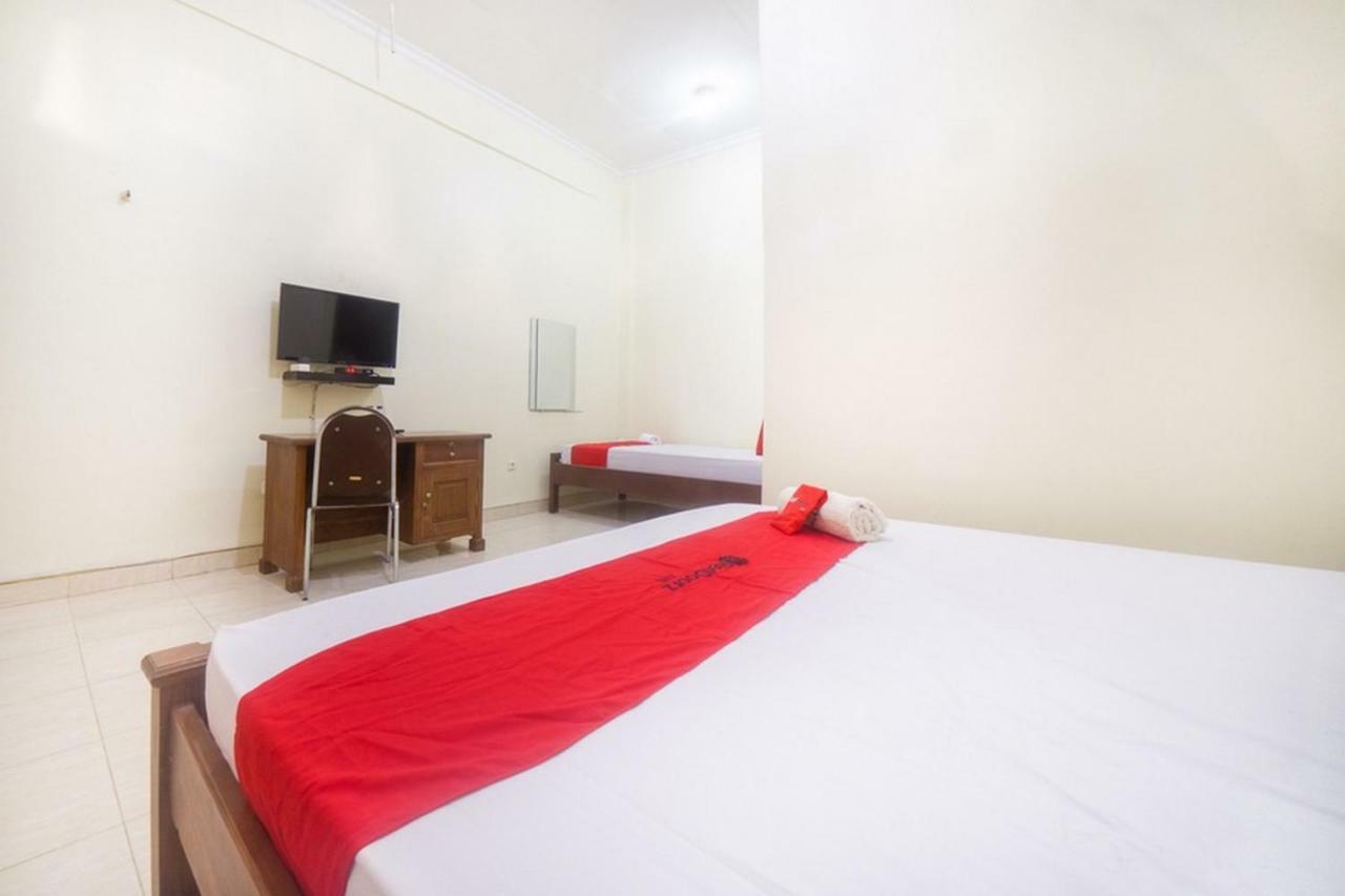 Reddoorz Near Nusa Cendana University Купанг Екстериор снимка