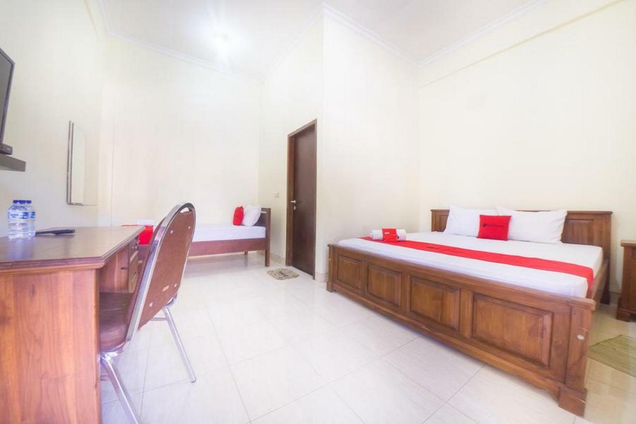 Reddoorz Near Nusa Cendana University Купанг Екстериор снимка